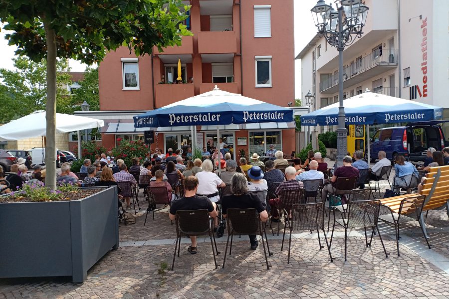 Nägele mit Köpf © LeseLenz (22)