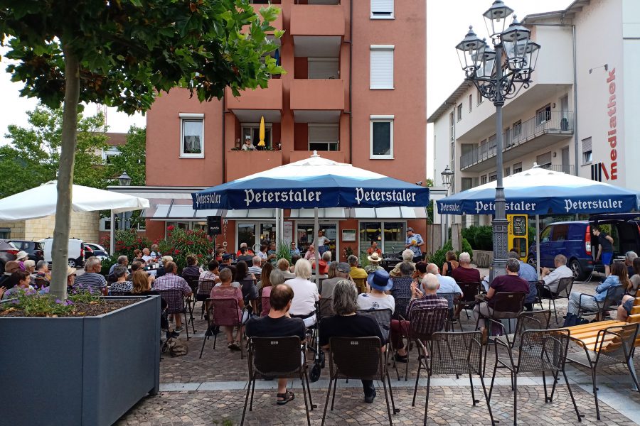 Nägele mit Köpf © LeseLenz (25)